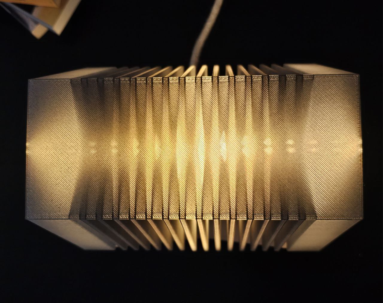Materia - Lampe de table (Anthracite)