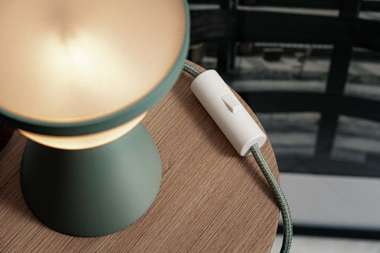 Auro - Lampada da tavolo (Verde Salvia)